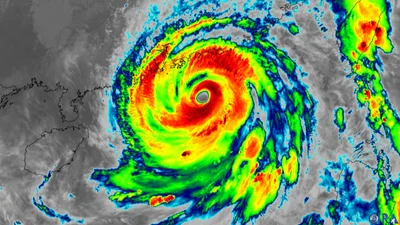 Siêu bão ‘Lagasas’, Hong Kong phát lệnh cảnh báo cao nhất… lo ngại tê liệt đồng bằng Châu Giang